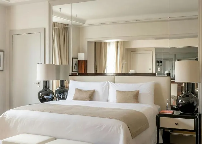 Prince De Galles, A Luxury Collection Hotel, Paris
